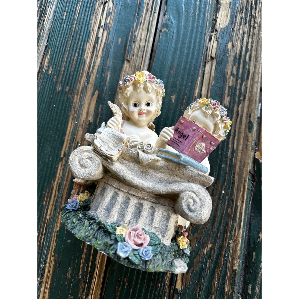 Cottagecore‎ Cherub Angel Musical Figurine Whistle While You Work music box
